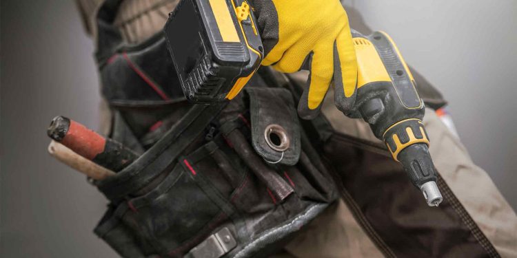 How do I Choose the Right Contractor